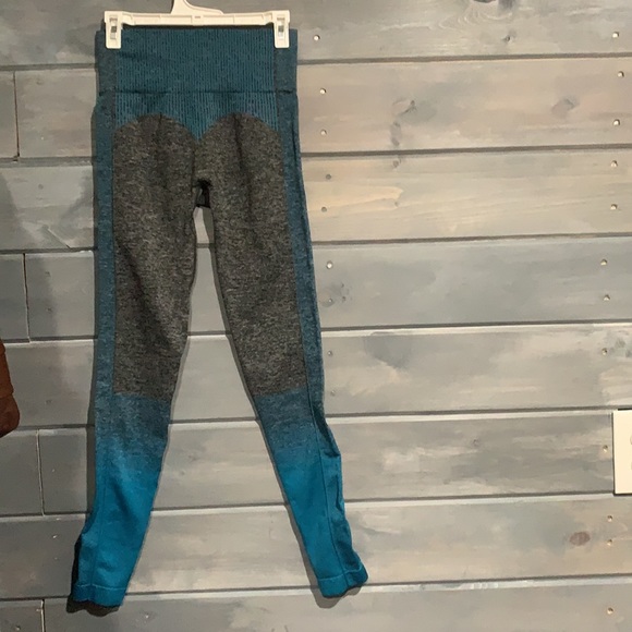 Gymshark Hyper Amplify Blue and Grey pant - Picture 3 of 4